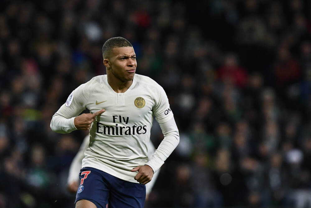 贝尔戈米: 国米依靠实力取胜, 那不勒斯比上赛季更强是夺冠热门